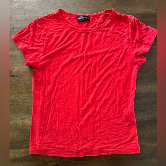 White Fox Boutique Too Blessed Tee Red EUC Size M - Picture 3 of 6